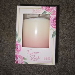 Yankee Candle Frozen Rosé Candle